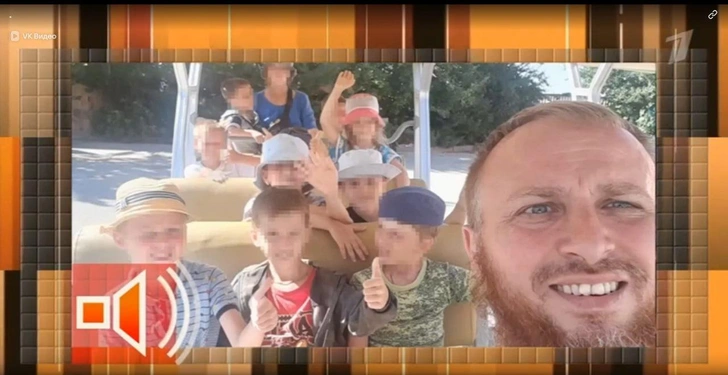 Сухов говорит, что стал отцом 30 детей, 16 из которых живут с ним