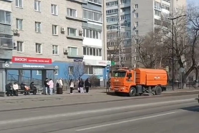 В Благовещенске представили уникальный дорожный пылесос
