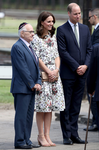 Герцогиня Кембриджская еле сдержала слезы в концлагере Гданьска