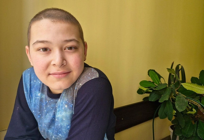 «Только так можно убить раковые клетки». 11-летнему Максиму нужна помощь в борьбе с лимфомой Ходжкина | Источник: семейный архив