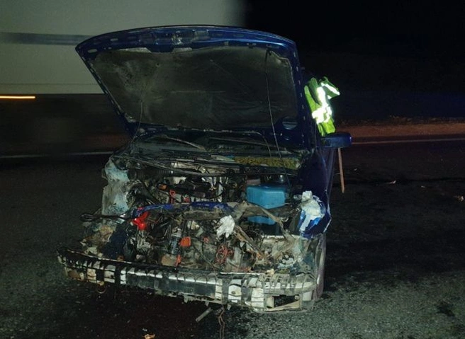В Спасском районе Volkswagen влетел в отбойник | ya62.ru