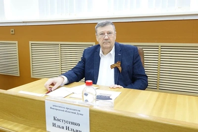 Илья Костусенко принял участие в заседании Думы Великого Новгорода