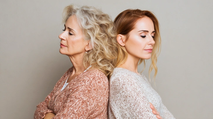 3 причины, почему ваш взрослый ребенок относится к вам как к ничтожеству | Источник: Midjourney