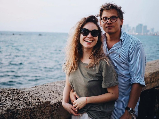 Юлия Маргулис с мужем | Источник: Юлия Маргулис / Instagram*