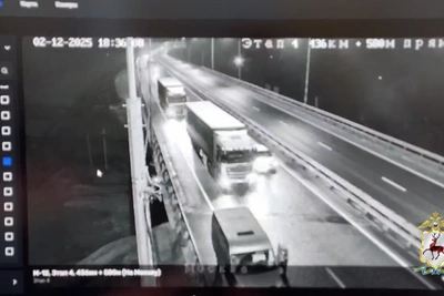 Полиция обнародовала видео массового ДТП с автобусами на М-12