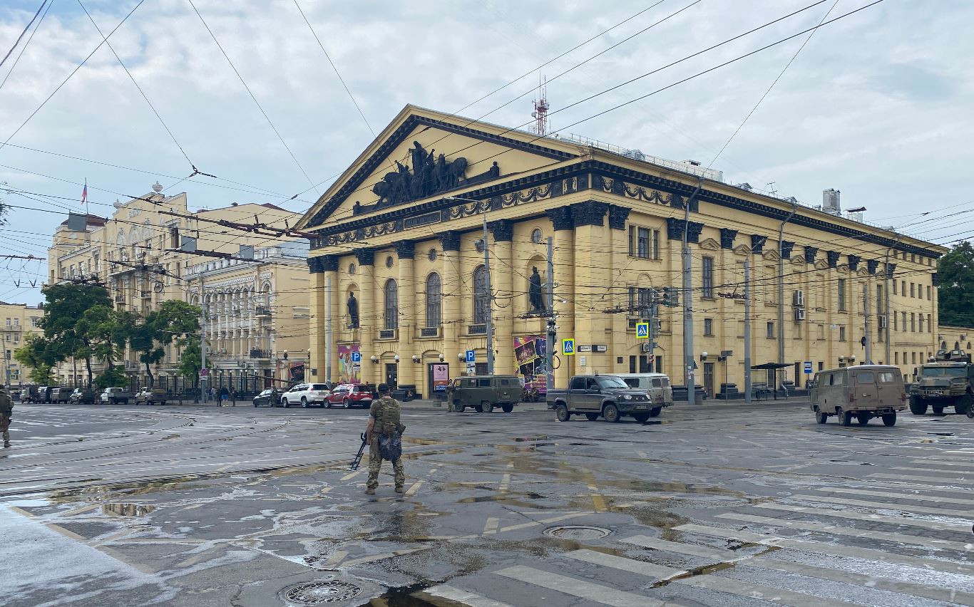 Из безмятежности в мятежность и обратно: колонка журналиста о событиях 24  июня в Ростове - 24 июня 2024 - 161.ру