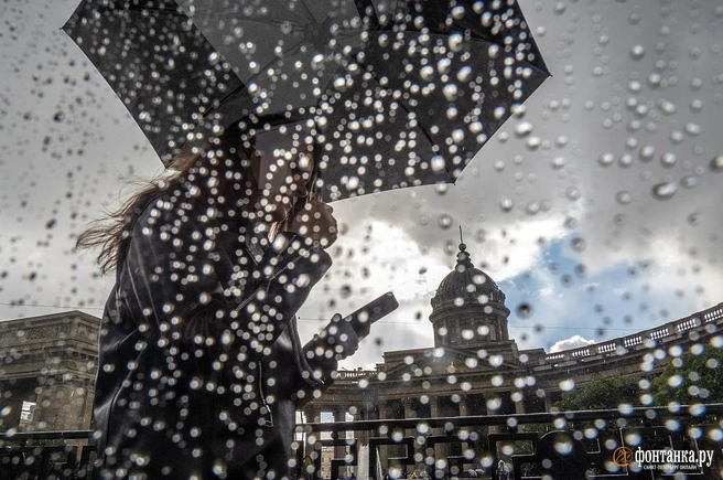 Солнца ждать не стоит. Синоптик Колесов рассказал, какая погода надвигается на Петербург  | Источник: Михаил Огнев / «Фонтанка.ру»