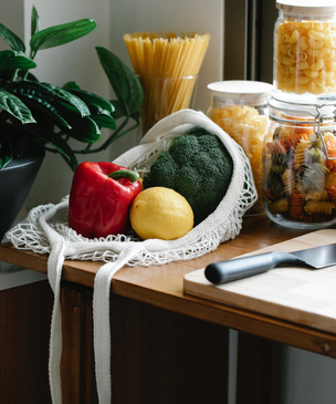 Как меньше есть: 7 идей для оформления кухни, которые помогут похудеть