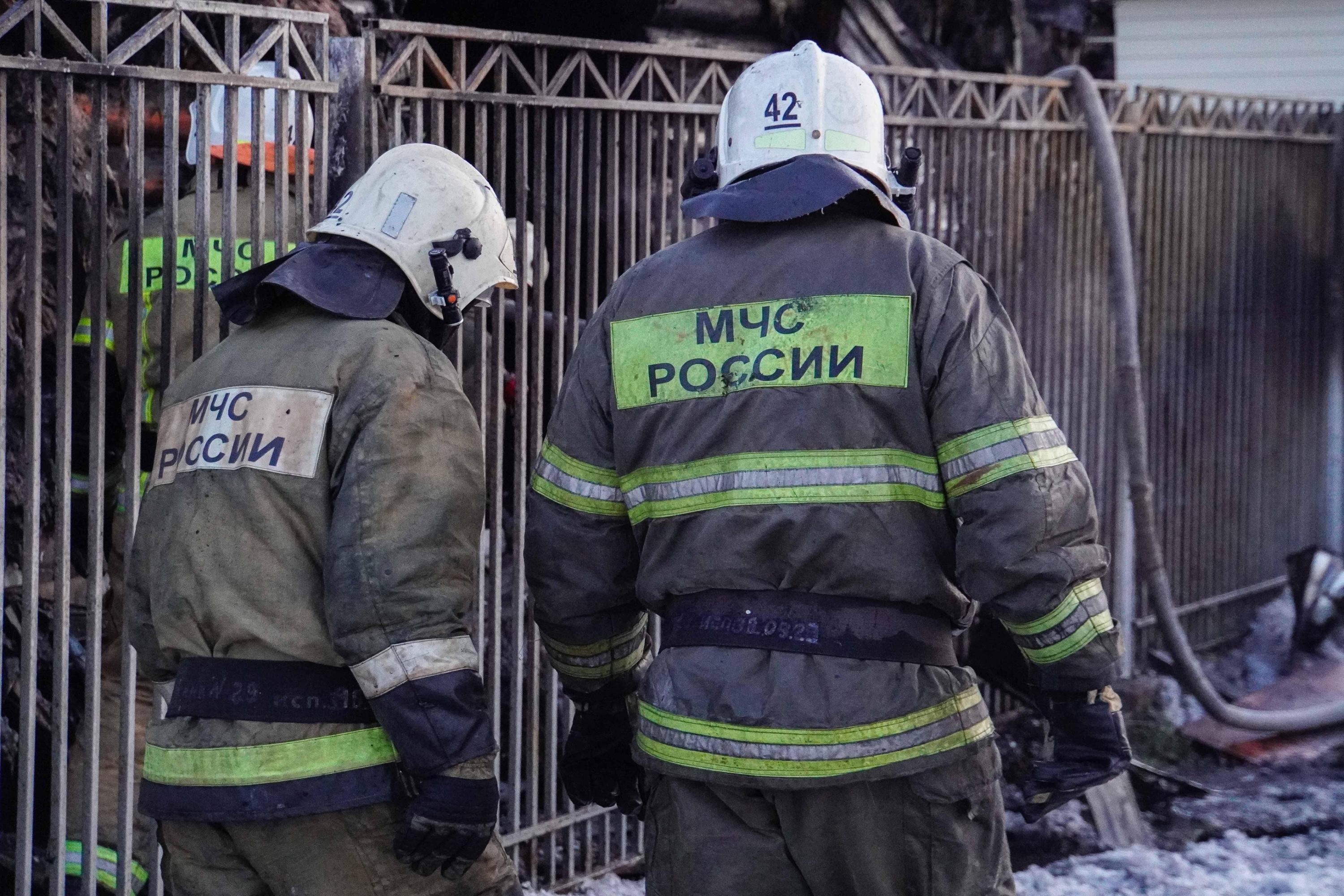 В региональном МЧС рассказали подробности пожара на шинном заводе в Барнауле  - 10 января 2024 - НГС22.ру