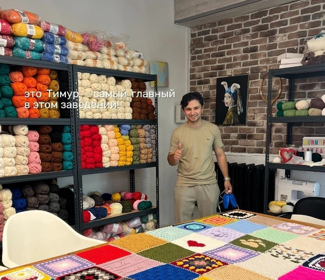 В офисе компании | Источник: https://vk.com/murmurizm