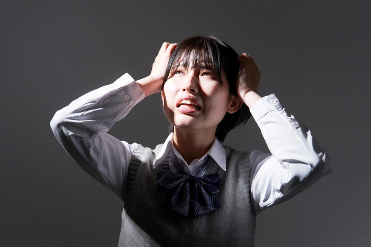 Бред, галлюцинации, тревога: в Японии помогли 17-летней пациентке с редкой формой менструального психоза | Источник: siro46/Shutterstock/Fotodom.ru