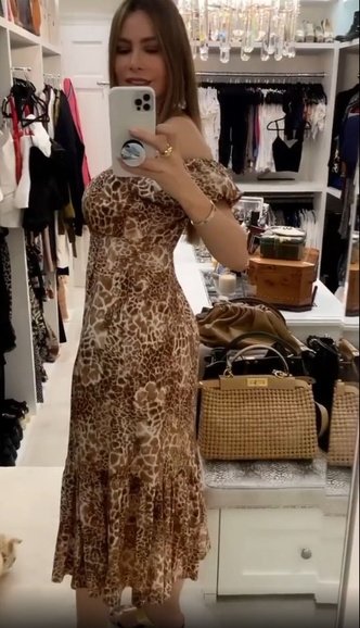 София Вергара надела идеальное «хищное» платье, которое стоит всего 2500 рублей