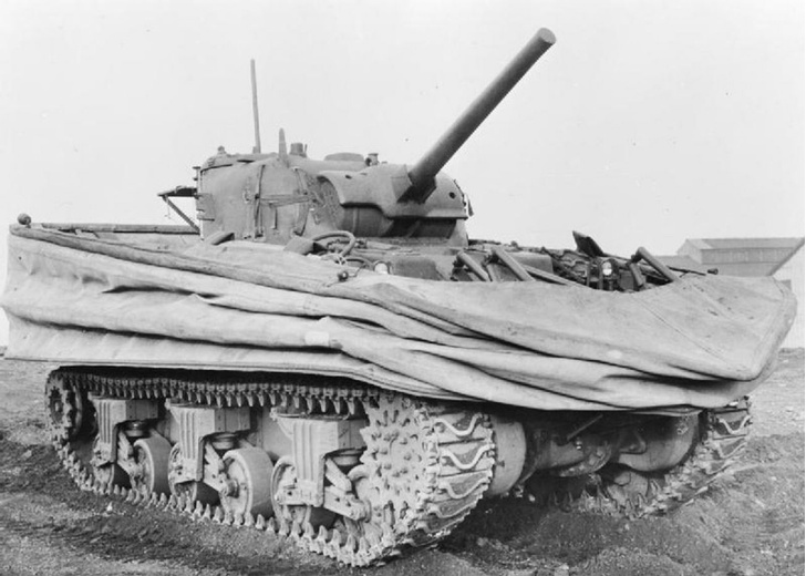 «Они утонули…»: чудо-танки союзников для высадки в Нормандии