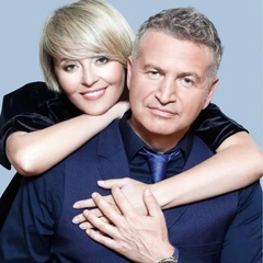 Леонид Агутин поделился кадром из семейного архива в честь 28-й годовщины свадьбы