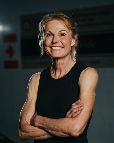 58-летняя Донна-Джин Уайлд установила рекорд Гиннеса, простояв в планке 4,5 часа