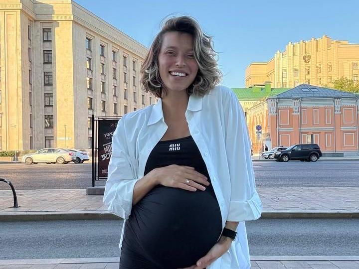 Регина Тодоренко | www.starhit.ru