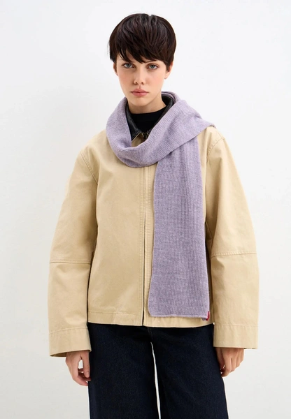 Эти шарфы выведут ваши зимние образы на новый уровень: 10 самых классных вариантов