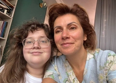 Светлана Зейналова устроила пышный праздник в честь 17-летия особенной дочери: «Наш путь — любовь и борьба»