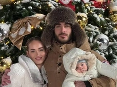 Молодая жена Салибекова бросила его и забрала сына: «Муж — это тыл, а он прячется и орет на меня, во всем обвиняет»