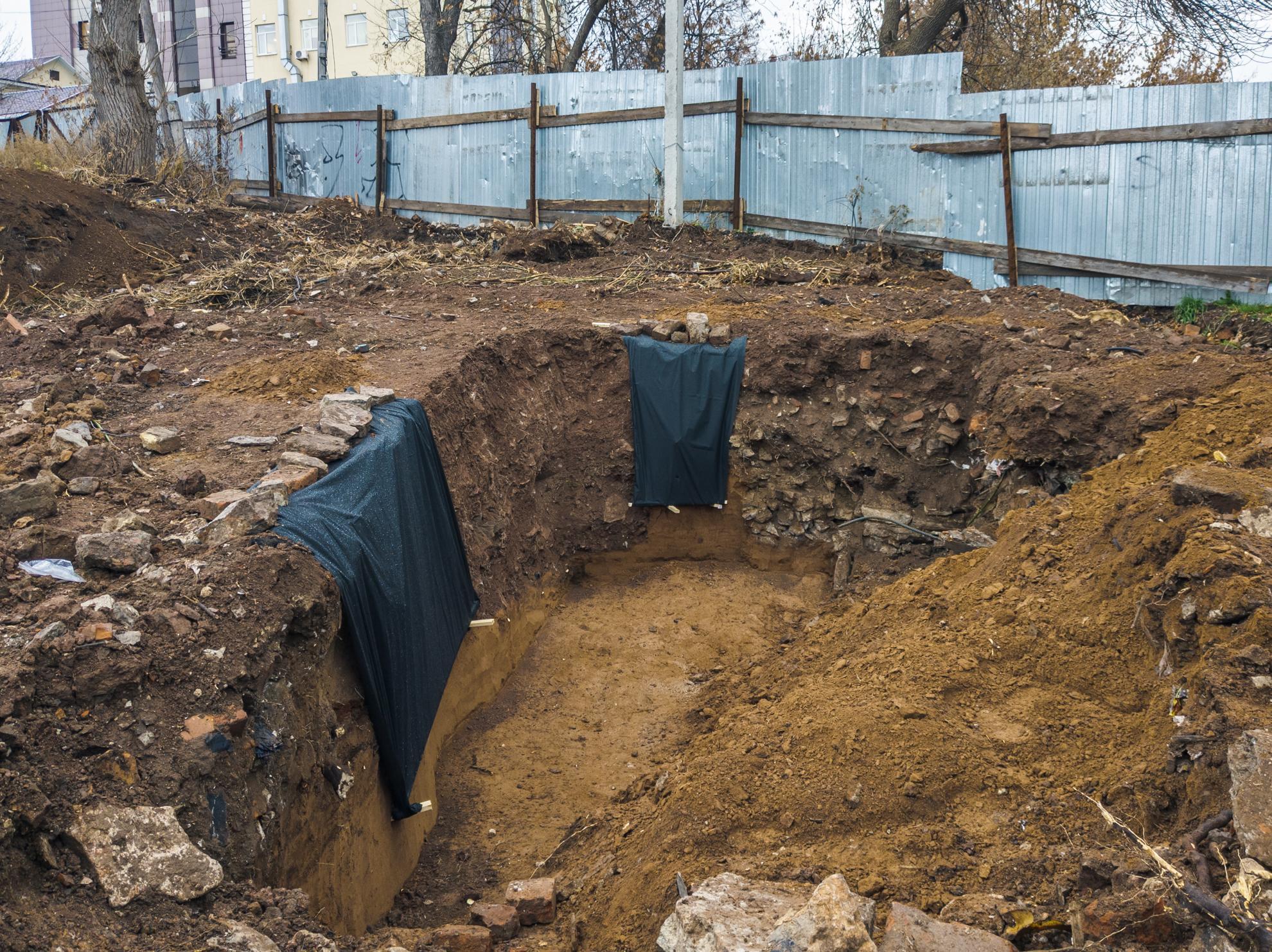 В Самарской области на земле для многодетных семей нашли тысячелетние могилы. Там было золото