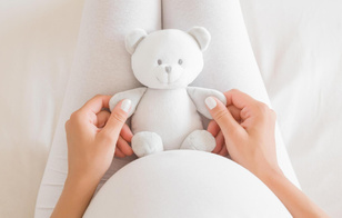 Беременность заразна и еще 6 странных фактов о материнстве, которые вас удивят