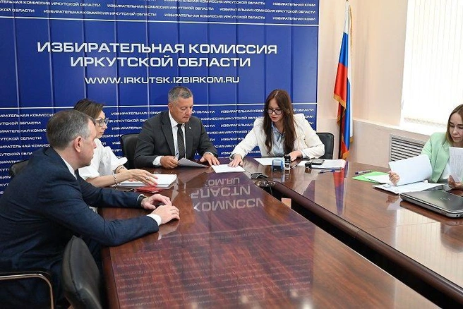 Игорь Кобзев подал документы на участие в выборах губернатора Иркутской области | Источник: Избирком Иркутской области / T.me