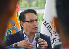 Кандидата в президенты Эквадора Фернандо Вильявисенсио убили на глазах толпы тремя выстрелами