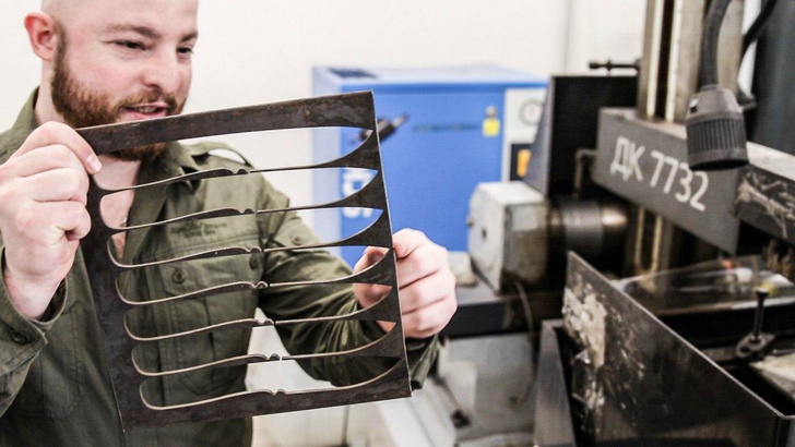 Как производят ножи на заводе Kizlyar Supreme в Дагестане — репортаж MAXIM