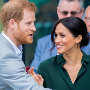 Скрытые шифры: какие тайные сигналы используют Меган Маркл и принц Гарри на публике — а вы замечали?