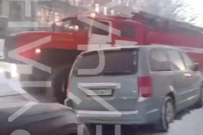 Пожар в жилом доме на улице Пономарева в Мурманске