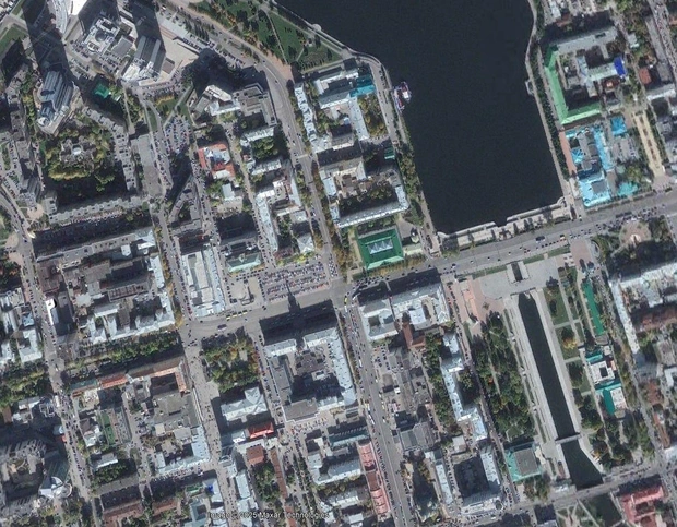 Так изменился центр Екатеринбурга с 2010 года | Источник: earth.google.com
