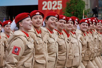 Юные участники парада | Источник: Минобороны РФ
