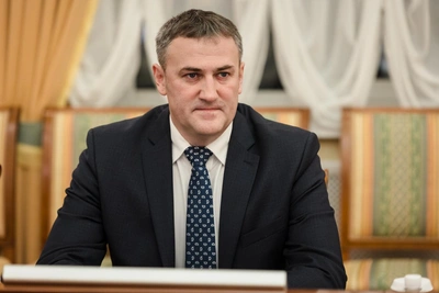 Экс-министр обвинен в срыве отопления в военном городке