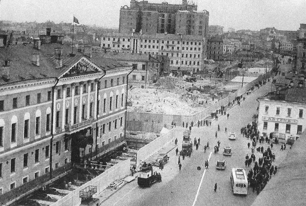 Дома-передвижники: 7 московских зданий, которые переехали на другое место