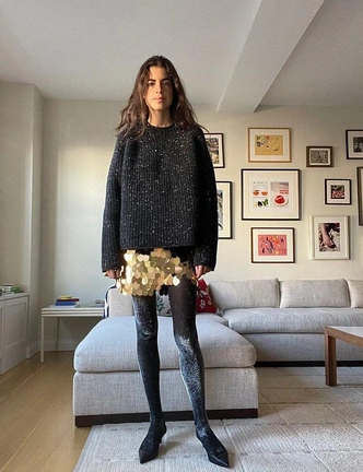 Шесть небанальных способов носить летние вещи зимой (и при чем тут кепи) Шесть небанальных способов носить летние вещи зимой (и при чем тут кепи)