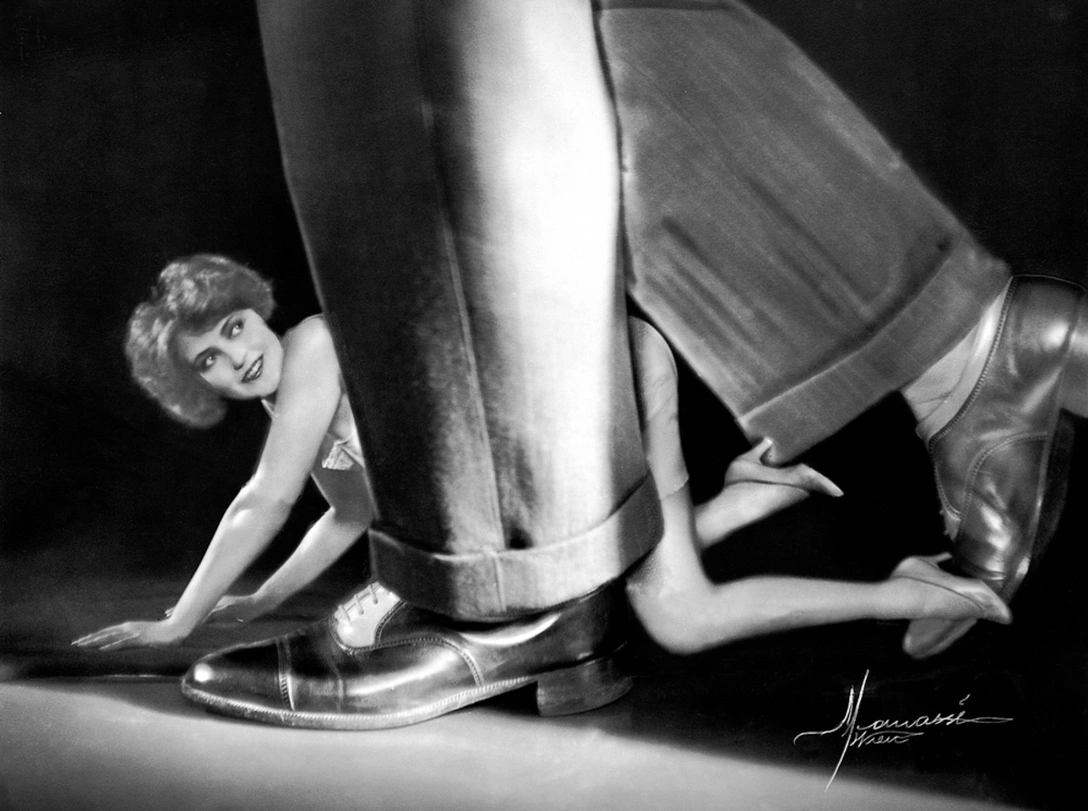 Азбука сексизма: абьюз, эйджизм и другие виды женоненавистничества | marieclaire.ru