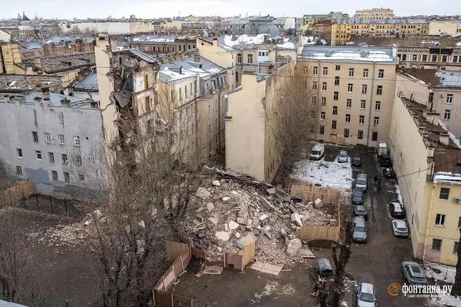 Дом на Гороховой, 73 сразу после обрушения | Источник: Михаил Огнев / FONTANKA.RU