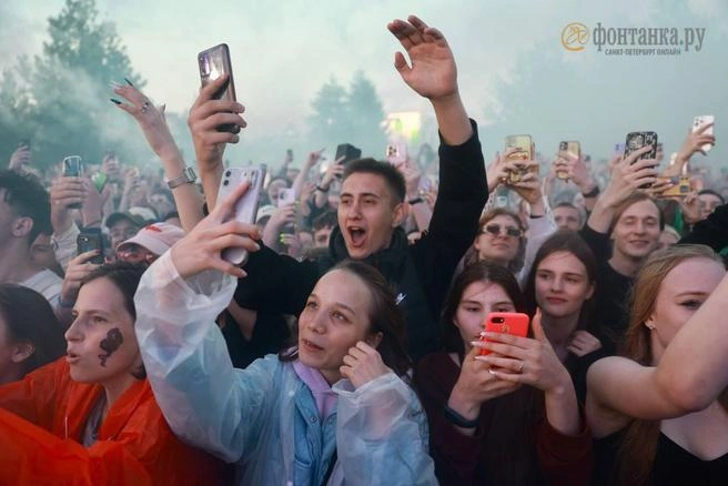 Петербургский VK Fest — 2025: Клава Кока, Anna Asti, Niletto, Хаски и другие | Источник: Сергей Михайличенко / «Фонтанка.ру»