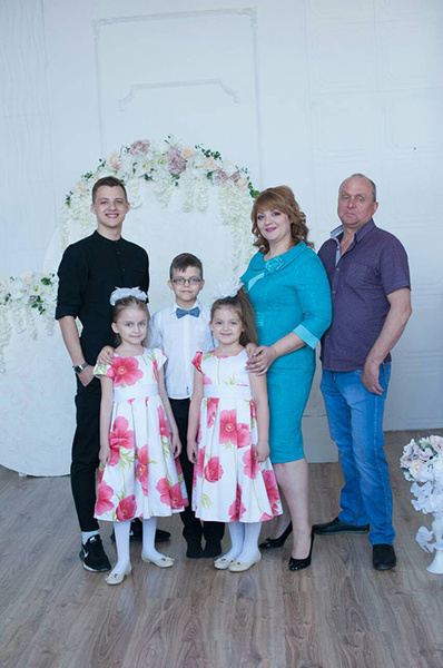 Конкурс красоты и интеллекта «Наша красивая мама-2018»