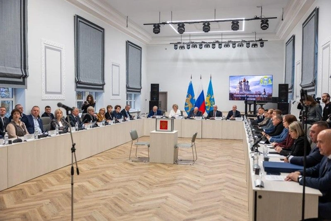 Станислав Стармолотов возглавил Псков | Источник: pskov.ru