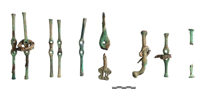 Бронзовые и биметаллические (железо, бронза) псалии | Источник: archaeolog.ru