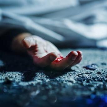 Жуткий челлендж в Подмосковье: три школьницы зарезали 12-летнего мальчика в заброшенном общежитии и сняли это на видео