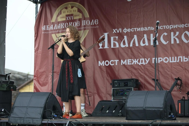 Дождь концерту не помеха, вы знаете | Источник: Ирина Шарова / 72.RU 