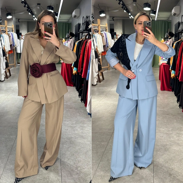 С покупательницами работают профессиональные стилисты | Источник: Dress me