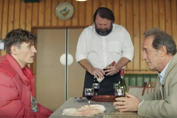 Все сложно: топ-5 новых фильмов о семейных конфликтах