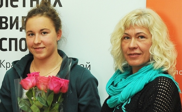 Арина Опенышева и ее мама Ирина