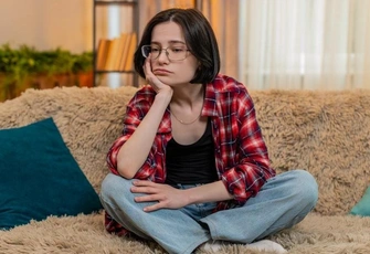 «Мужчина полностью меня обеспечивает, а я чувствую, что теряю себя в этих отношениях»