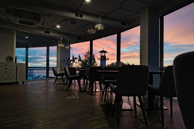 Сорванные свадьбы и выпускные в Екатеринбурге из-за закрытого кафе