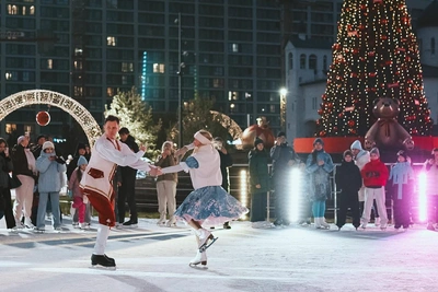 Открытый мастер-класс Ильи Авербуха на катке в ЦПКиО