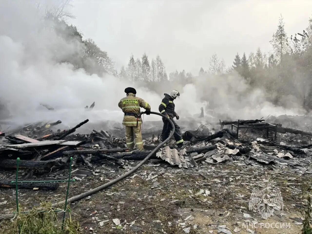 Пожар в деревне Раптица унес жизни двух человек